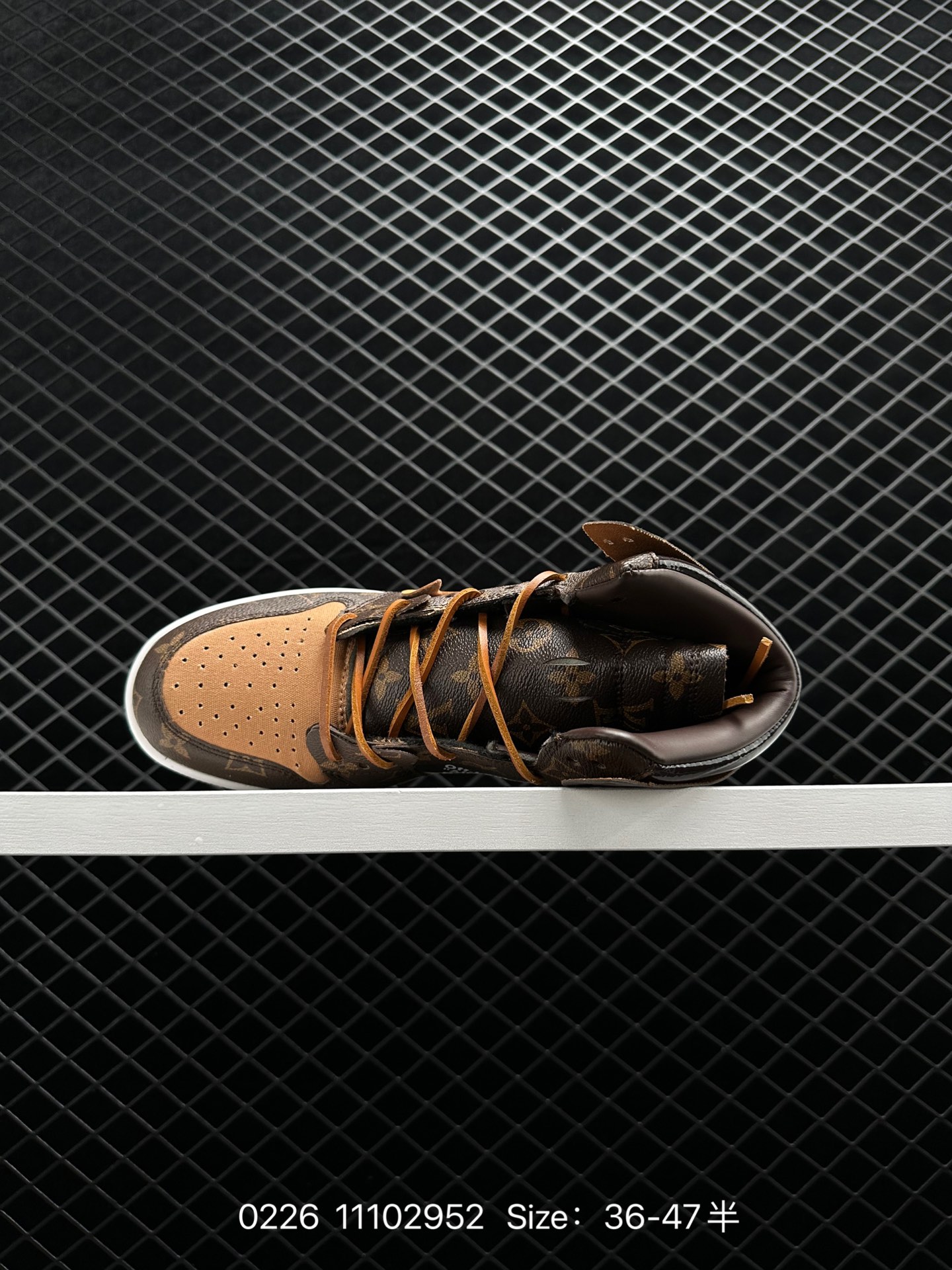 Air Jordan 1 Mid AJ1